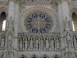 Fachada de la catedral de Amiens